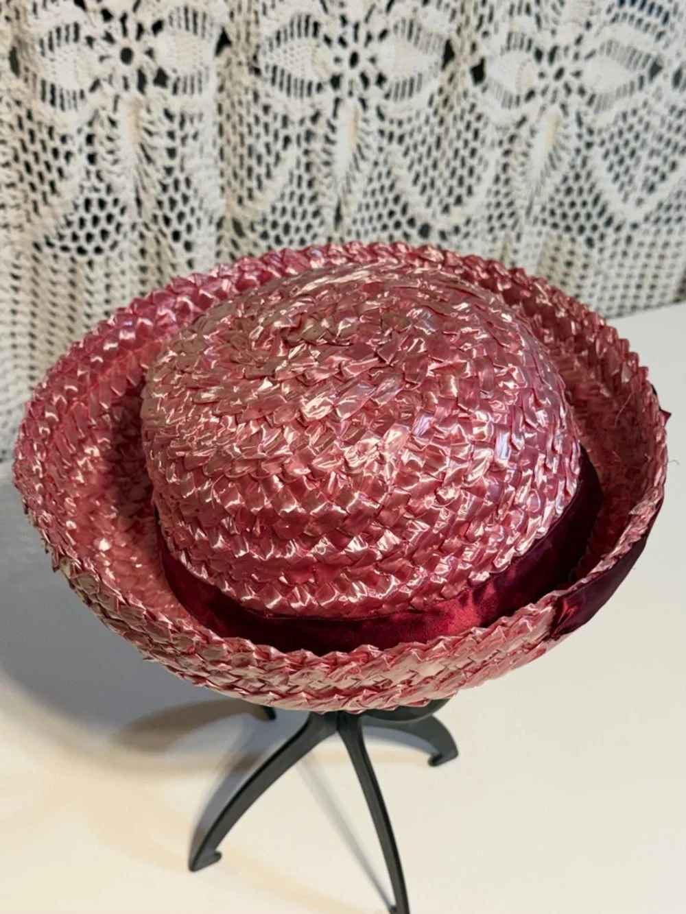 VINTAGE raspberry straw hat‎ 50s 60s bowler church dressy ribbon bow mid century - Picture 7 of 11